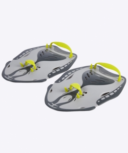 Speedo Powers Paddle