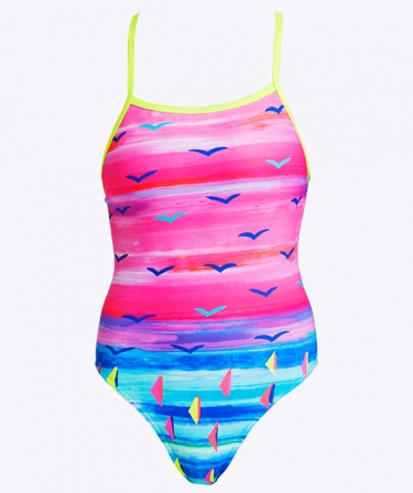 Funkita Split Scene