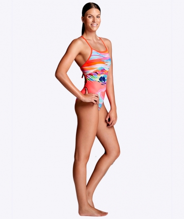 Funkita Red Centre